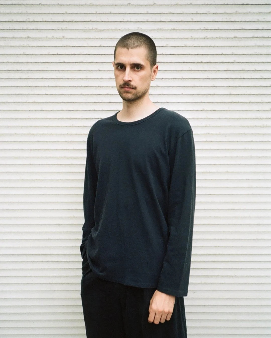 fig. 6: The Long Sleeve T-Shirt in Deep Well