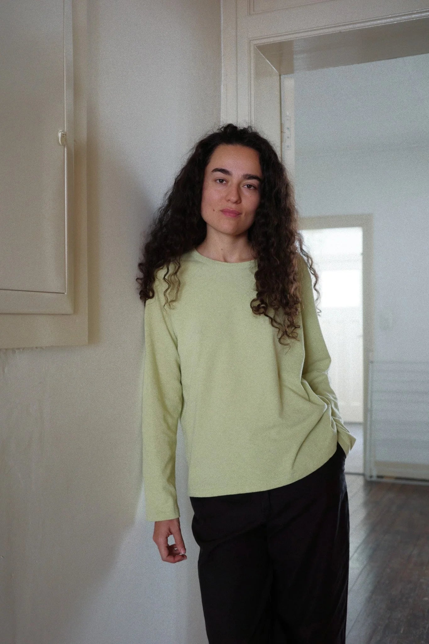 fig. 6: The Long Sleeve T-Shirt in Pistachio